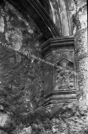 FRAIRY MEDALLION OF OUR LADY & CHILD AT END OF SCREEN